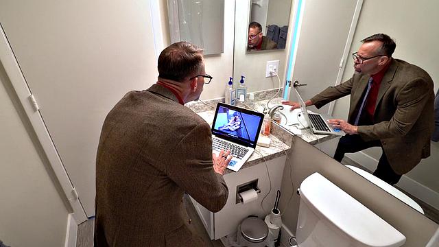 Step-grandpa Discovers the Internet