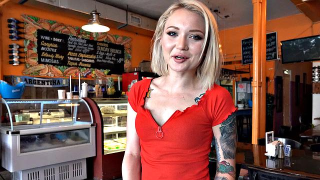 Waitress POV - Dakota Skye - Newly Single, Freshly Drilled