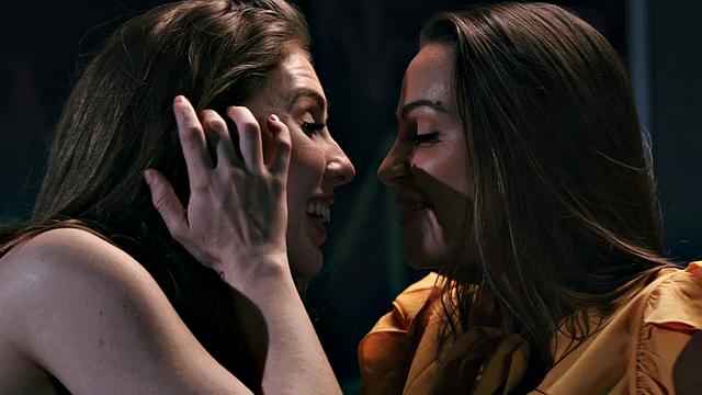 Lesbian passionate sex of 2 hot babes in classroom