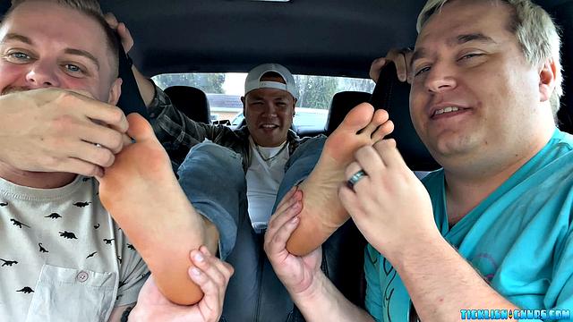 Snyft: Milus Trades with Feet - Milus Slinger, Ryder и Matt
