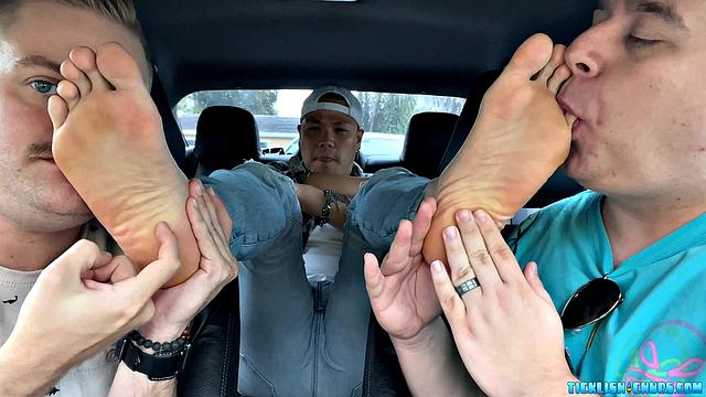 Snyft: Milus Trades with Feet - Milus Slinger, Ryder и Matt