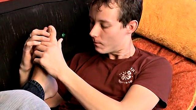 Top To Toie Boys Oral Sessions - Shane Allen And Ryan Play
