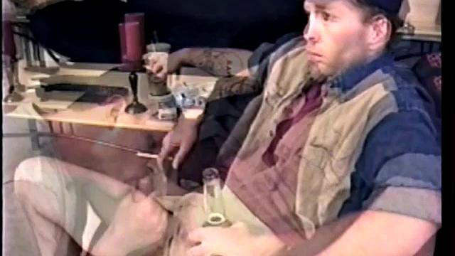 Straight Johnny Enjoys Blowjobs