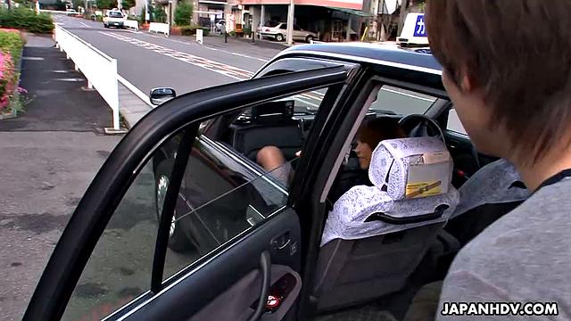 Horny taxi driver needs a good soon