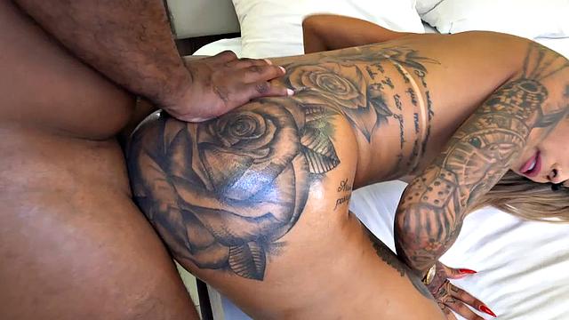 Dreamy Booty Trans Riding BBC