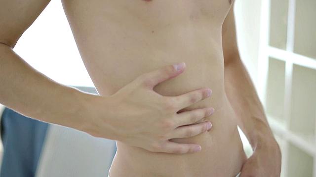 Thin athletic twink wanking big cock in session