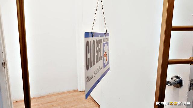 I'm Off the Clock - Gimme Cock!