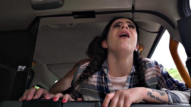 Public tattooed taxi nympho fucked outdoor by driver