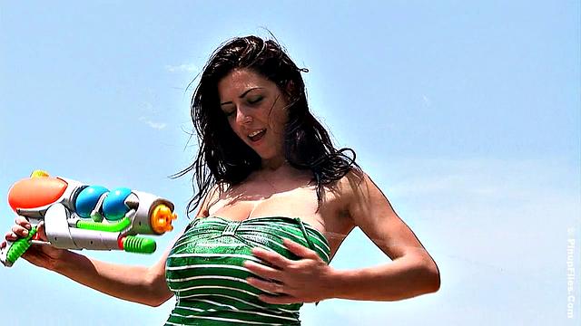 Anya Zenkova - Water Guns 2