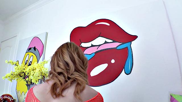 Slutty Scarlet Takes Big Dick