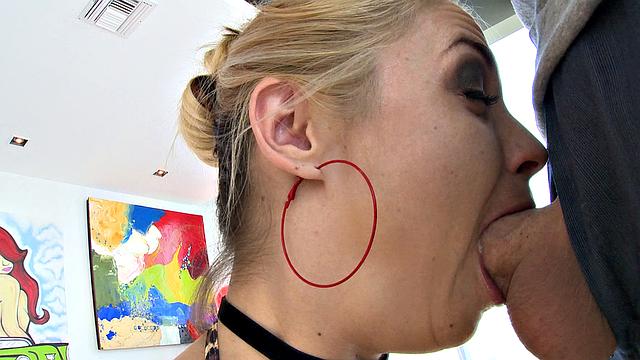 Sarah Vandella, Back with Vengeance