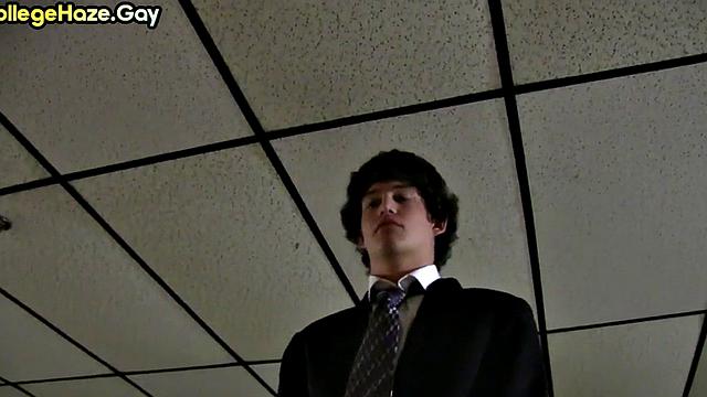 College stud sucks friends at prom for fraternity