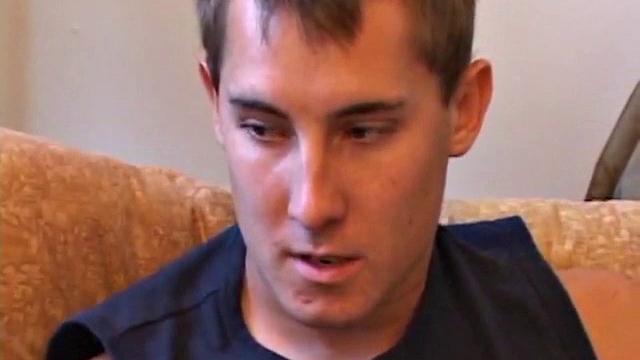 Kiefer Foxx Gets Handjob