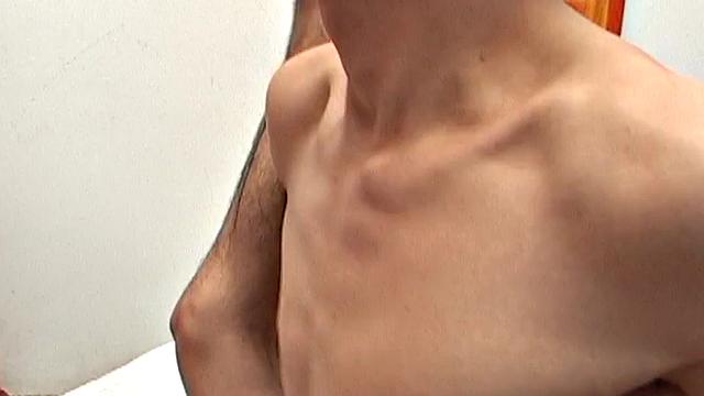 Cumming Spanish twink fucks boyfriend's ass in homemade anal