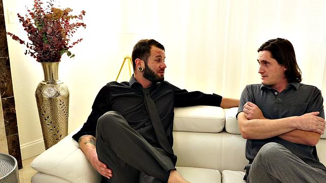 Mesmerized bottom barebacked by jock with tattooed skin