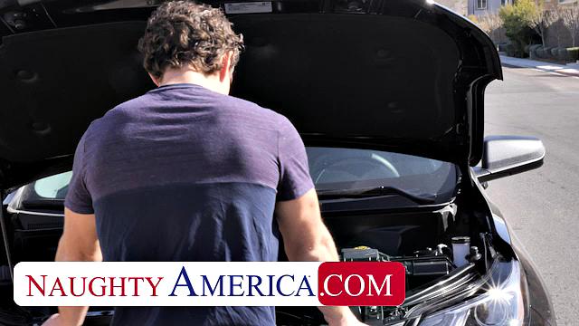 Elle McRae cheats on husband with neighbor