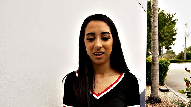 Waitress POV - Kiarra Kai - Side-Gig