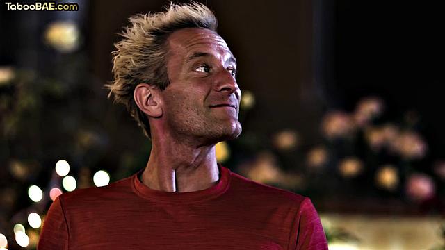 Naughty babe sharing 2 cocks in threesome