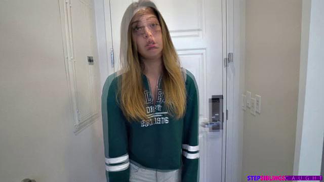 Sharing Bed With My Step Sister - S11:E10