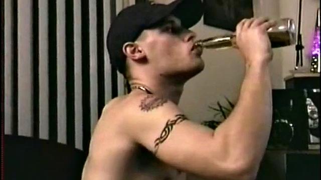 Straight Buzz Wants More Head