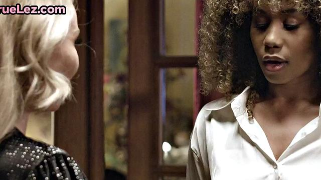 Dirty lesbians love scissoring after making pussies wet