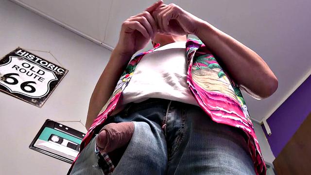 Get ready to jerk off while I tease you with my tight skinny pussy and armpits