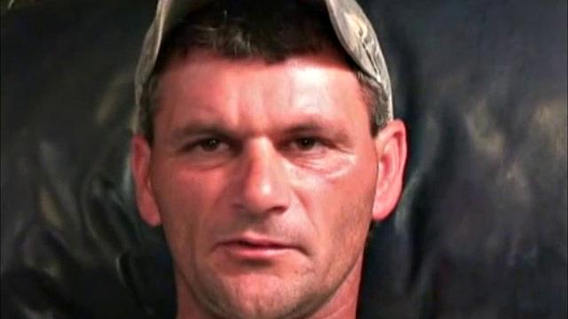 Somewhat of a wild man, this South Mississippi boy says he loves his sex. He makes his living as a furniture aker. This friendly guy is 38 years old, 5' 8" and 200 pounds.