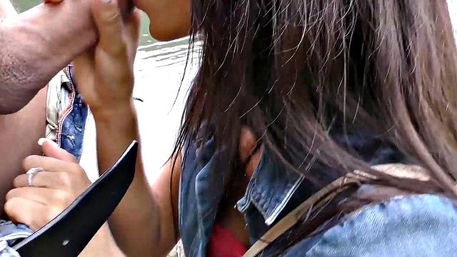 HUNT4K. Angry guy counts money while hunter impales his GF