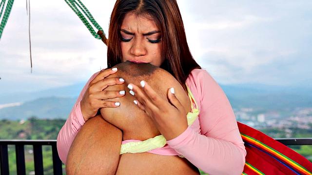 The scenic sights of Angie Bravo