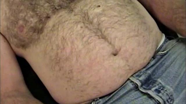 Уоррен дрочит как будто список покупок забыл