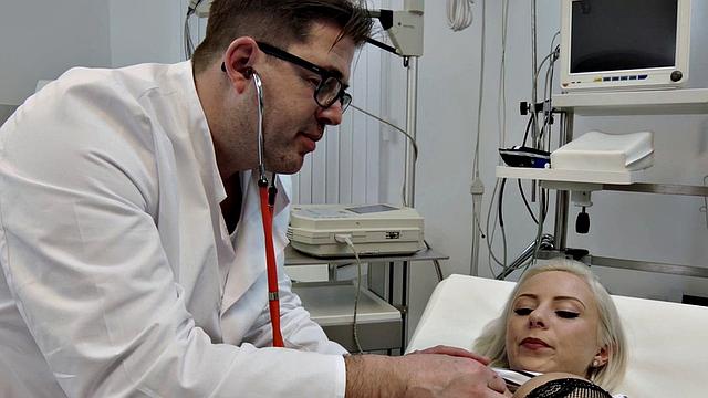 Dr. Lust - Cum On The Nurse