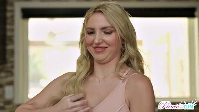 My Stepsister's Moaning - S9:E7