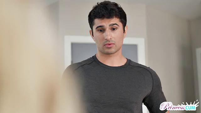 My Stepsister's Moaning - S9:E7