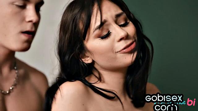 Perky bi unicorn hosting trio