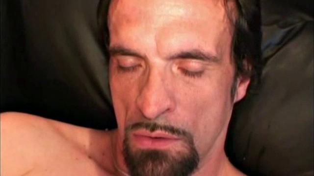 This 43 year old, 6' 2", and 200 pound guy is in Atlanta looking for work as a home renovation specialist. He lives with a woman, out of convenience, but will bend a bit sexually.