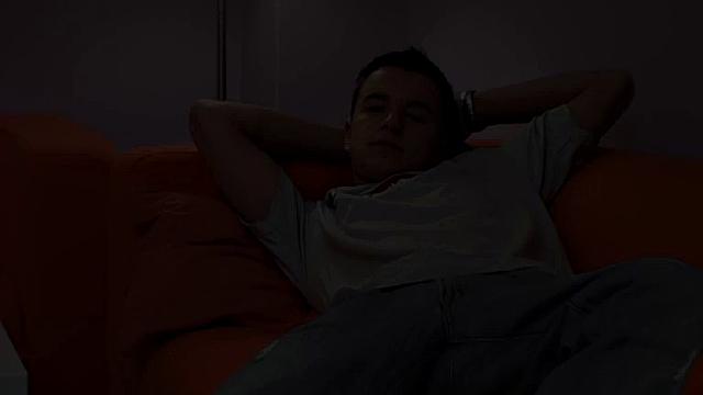 Педро курит и дрочит - Педро кайфует и дрочит