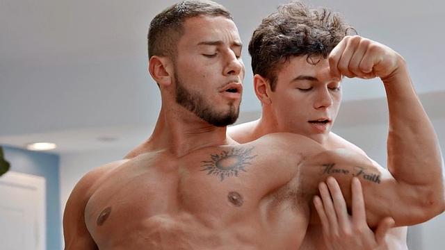 Slowburn jock analpleasing hunk lover on the bed