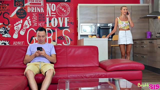 Stepsis Loves To Play