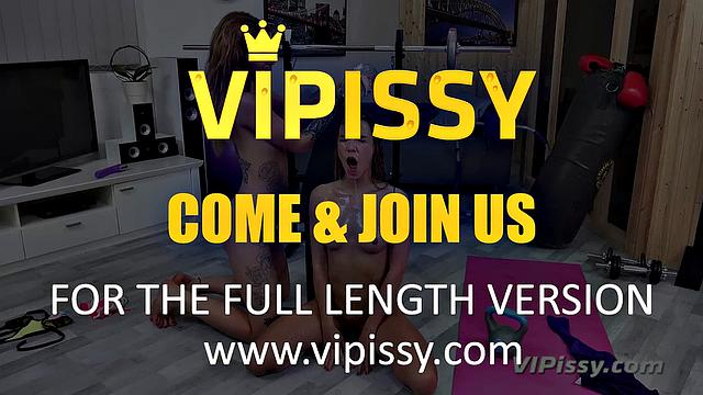 Vipissy - Can You gelp Me - Lesbian Pee