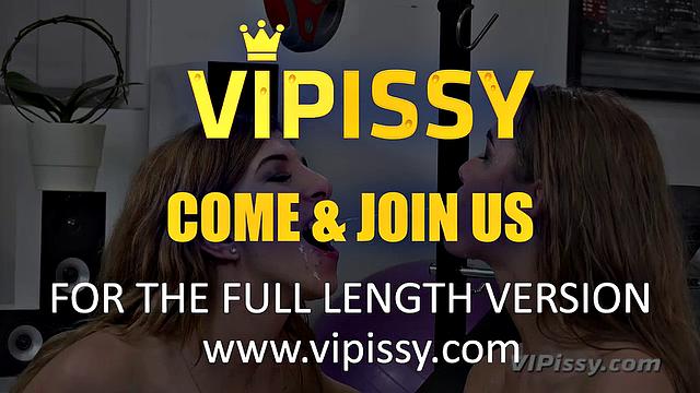 Vipissy - Can You gelp Me - Lesbian Pee