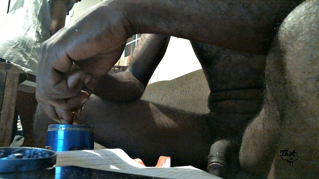 A black babe take it in the ass outdoors in Texas!