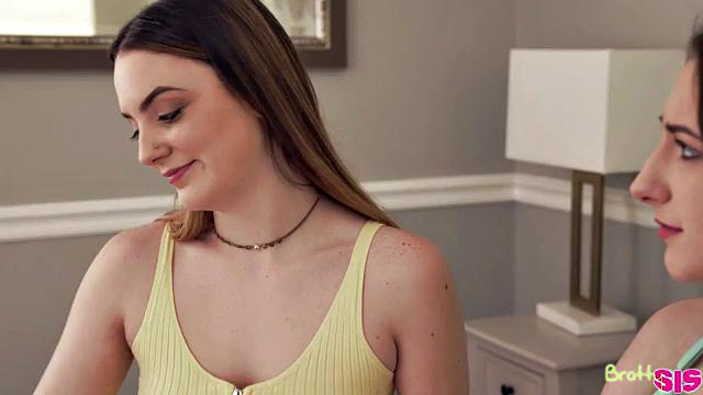 Step Sis Has Best Cookies - S18:E5