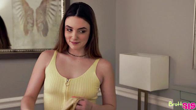 Step Sis Has Best Cookies - S18:E5