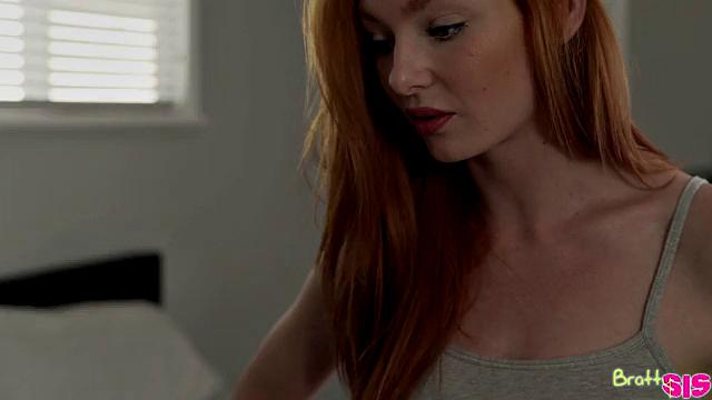 смотри, как рыжая дикая скачет сверху и глотает до капли