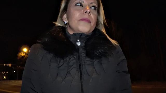 Sexy hunting on the streets