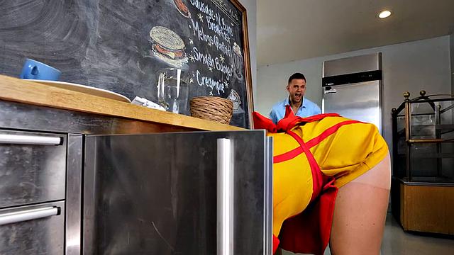 Big-titted babes rough pussy bouncing