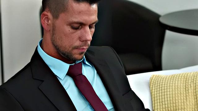 A kinky chick get her trimmed pussy licked & fucked in high heels