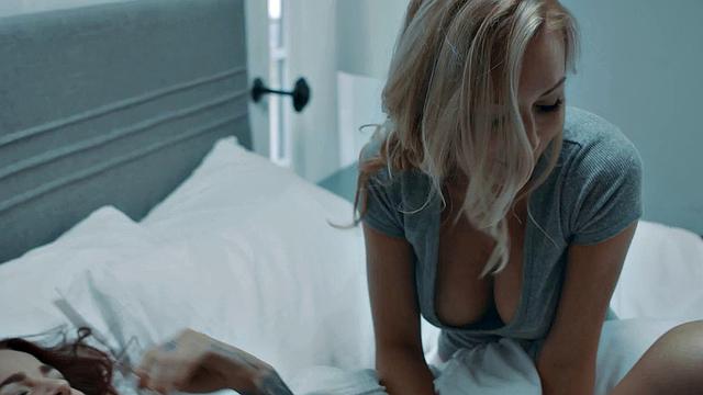 кайден и эвелин: минет не по расписанию, а по настроению