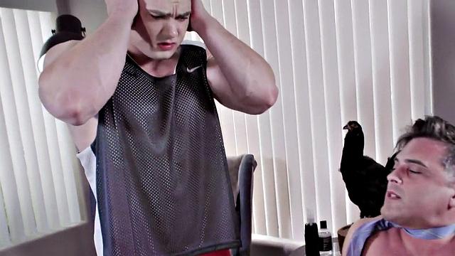 Hunk patient barebacks doctor before creampie