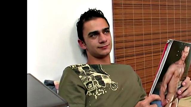 Juano и Marco жадно трахаются, наслаждаясь мощными латинскими членами